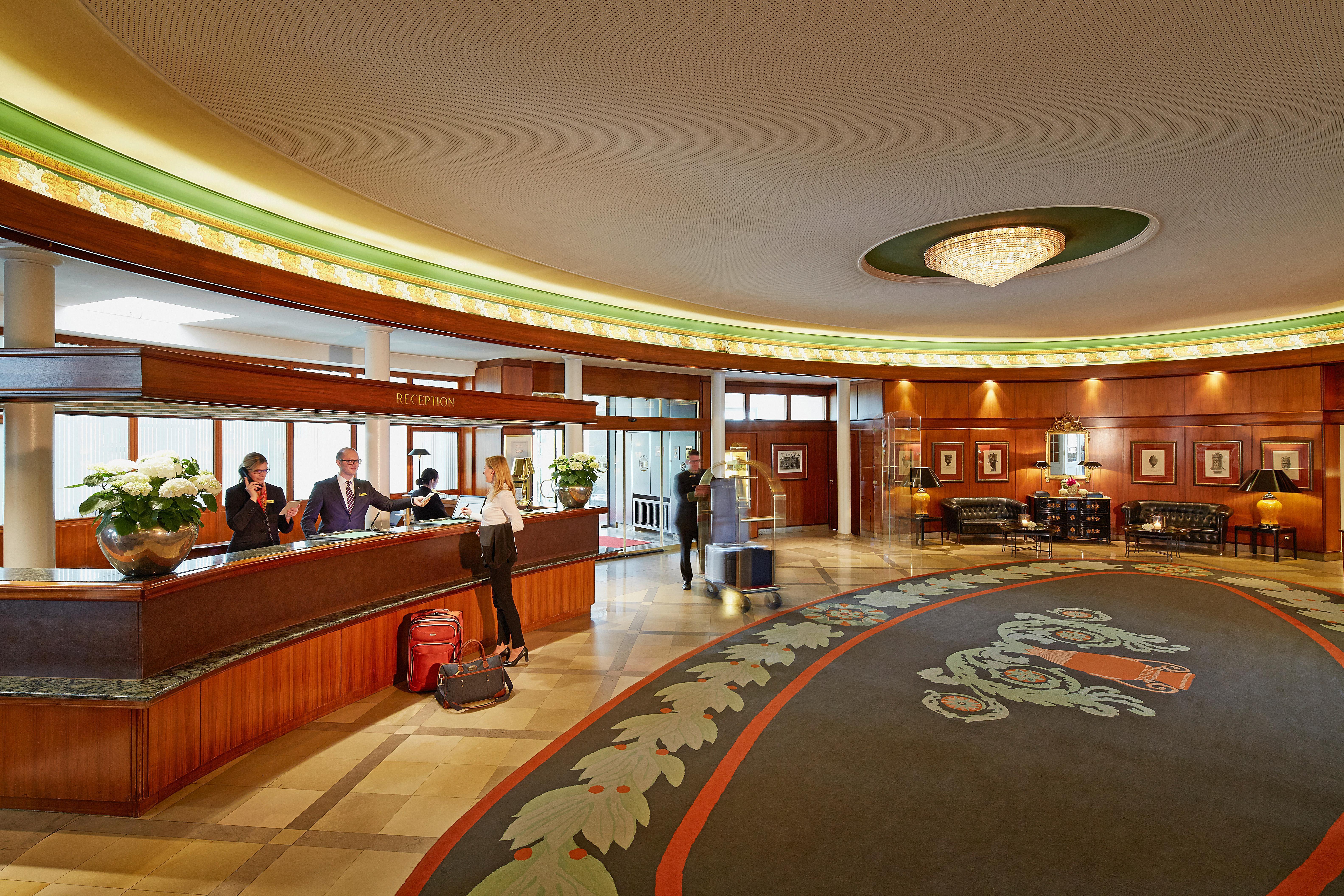 فندق بارك بريمن BRE المظهر الخارجي الصورة The lobby of the hotel