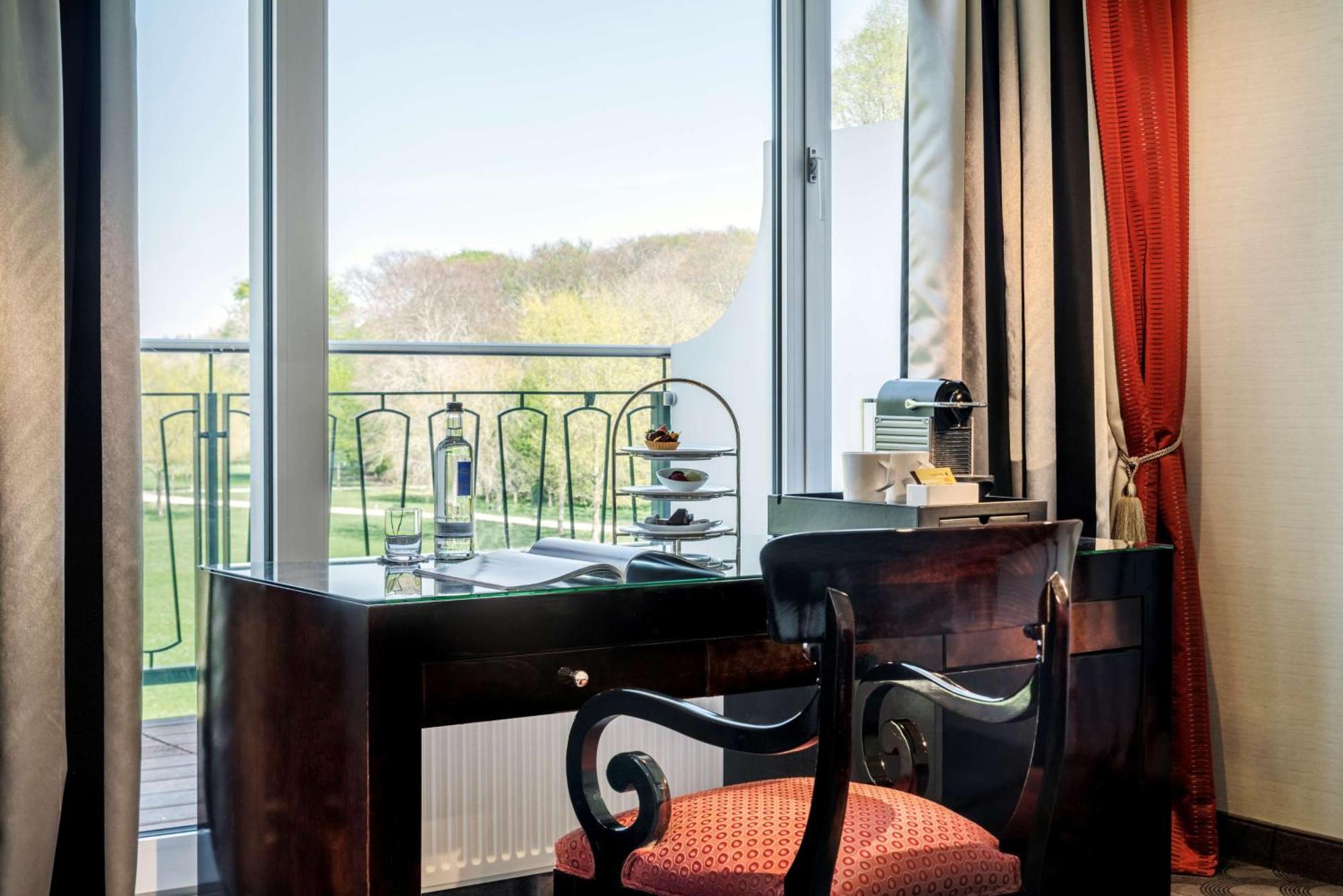 فندق بارك بريمن BRE المظهر الخارجي الصورة A room at the hotel